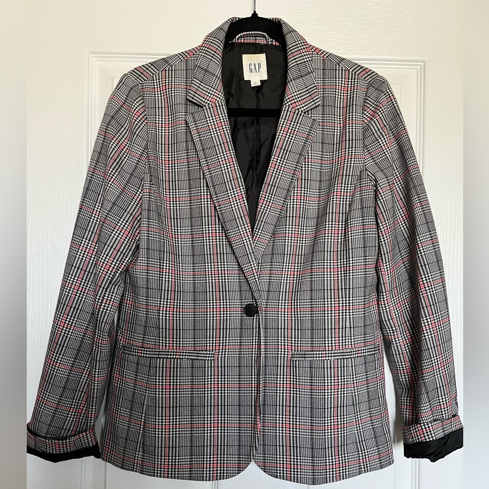 GAP Women's Black and Red Plaid Blazer